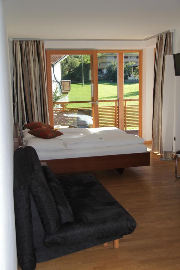 Hotel Garni - Am Burghuegel