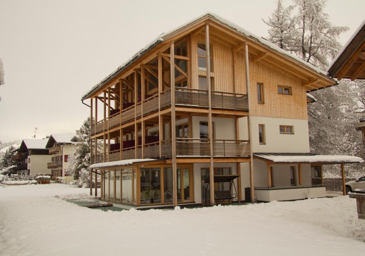 Hotel Garni - Am Burghuegel